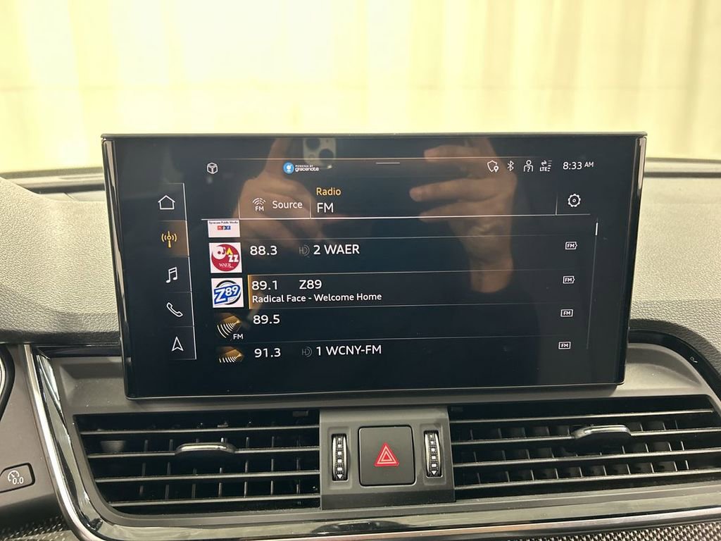 Used 2022 Audi SQ5 Premium w/ Convenience Package image 14