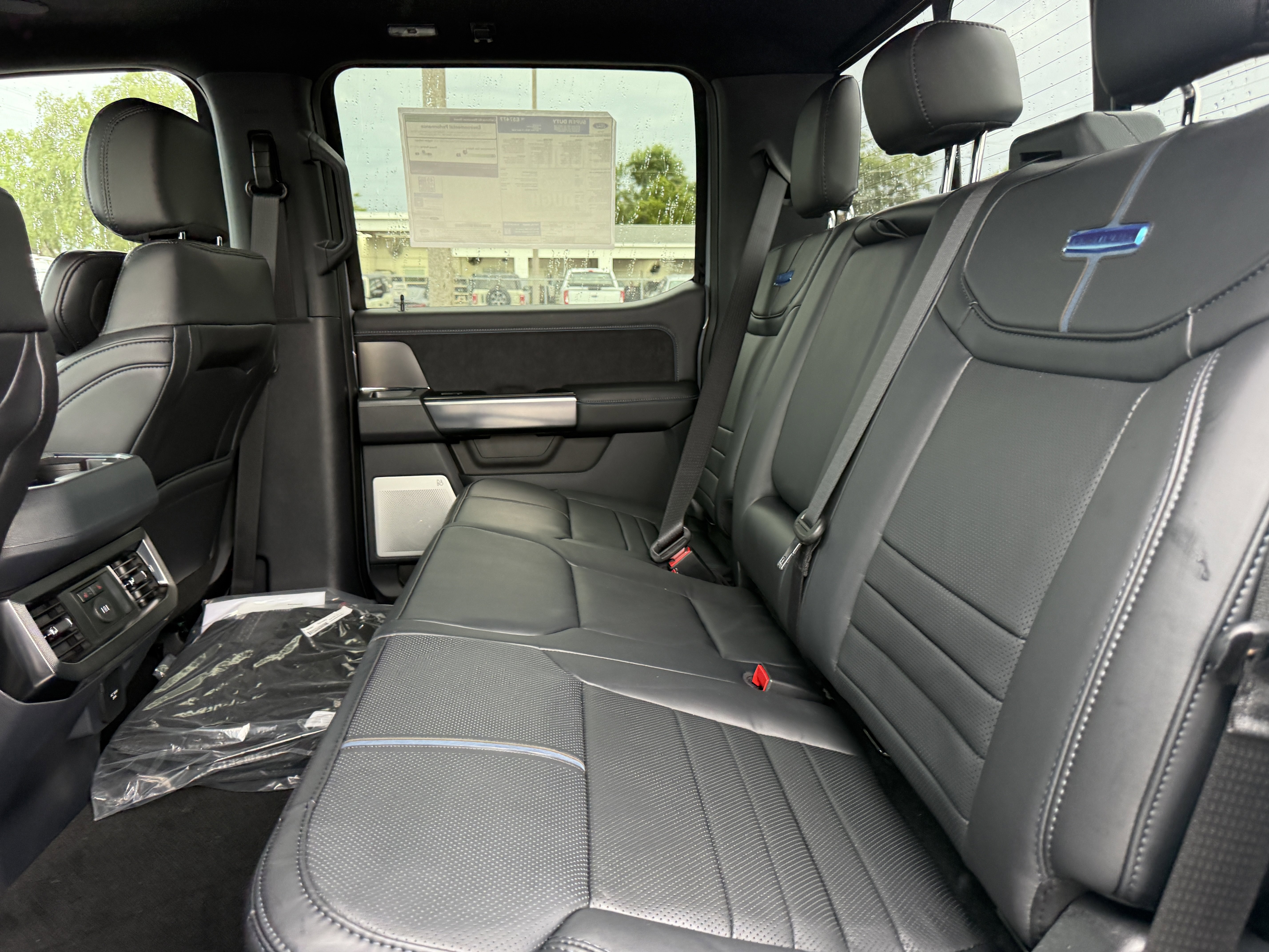 New 2026 Ford F250 Platinum w/ Tremor Off-Road Package AWD/4WD image 13