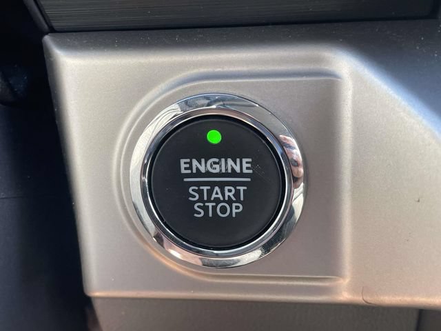Used 2022 Ford F150 XLT w/ Equipment Group 302A High AWD/4WD image 25