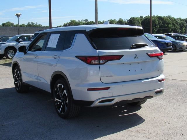 Used 2024 Mitsubishi Outlander SE AWD/4WD image 7