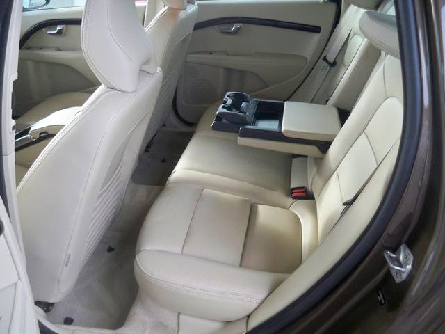 Used 2016 Volvo XC70 T5 Platinum w/ Protection Package image 5