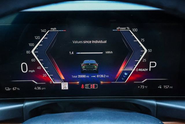 Used 2023 BMW i4 eDrive40 w/ M Sport Package image 27