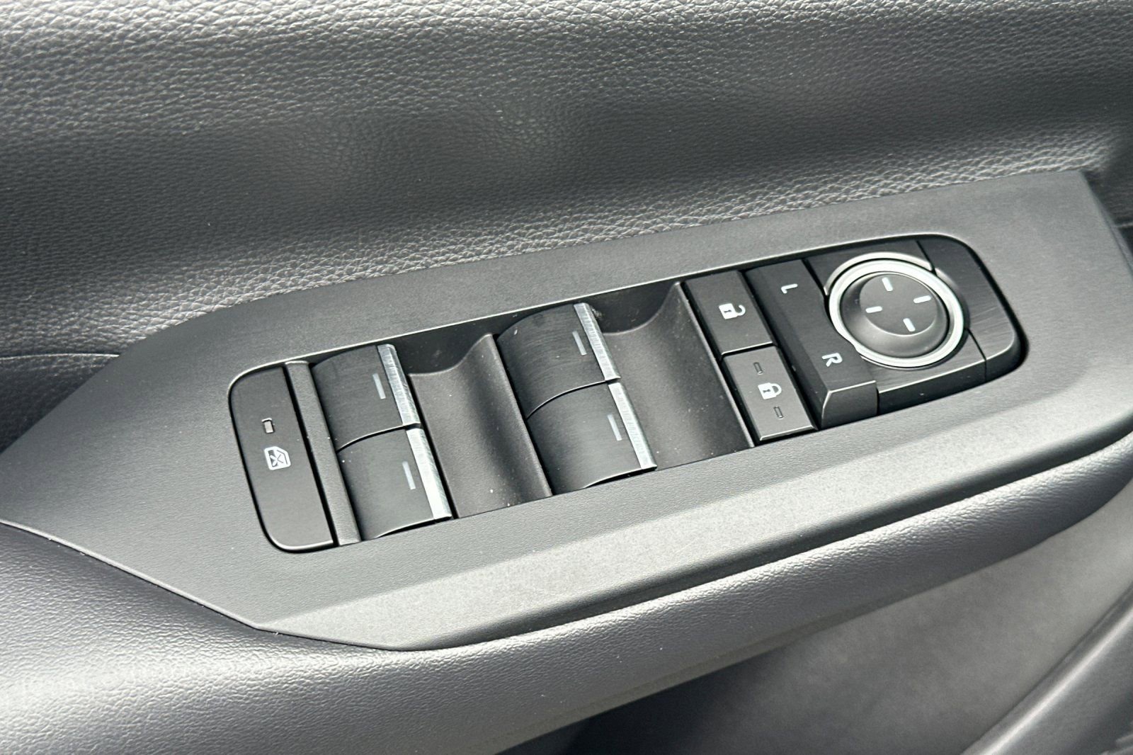 Certified 2024 Toyota Prius Prime Premium image 14