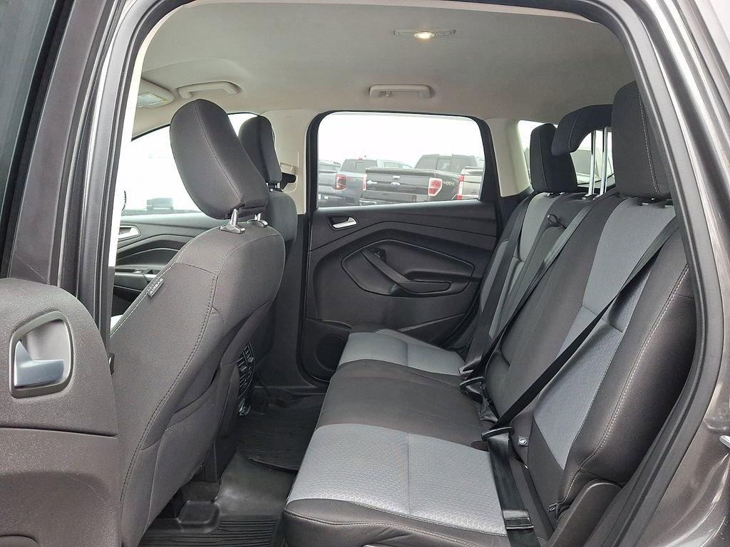 Certified 2018 Ford Escape SE image 10