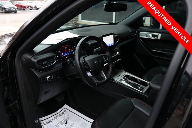 Used 2022 Ford Explorer ST-Line w/ Class IV Trailer Tow Package image 15