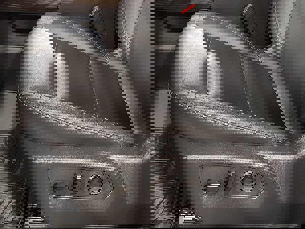 Used 2025 Chevrolet Silverado 1500 LT Trail Boss w/ Convenience Package II image 48