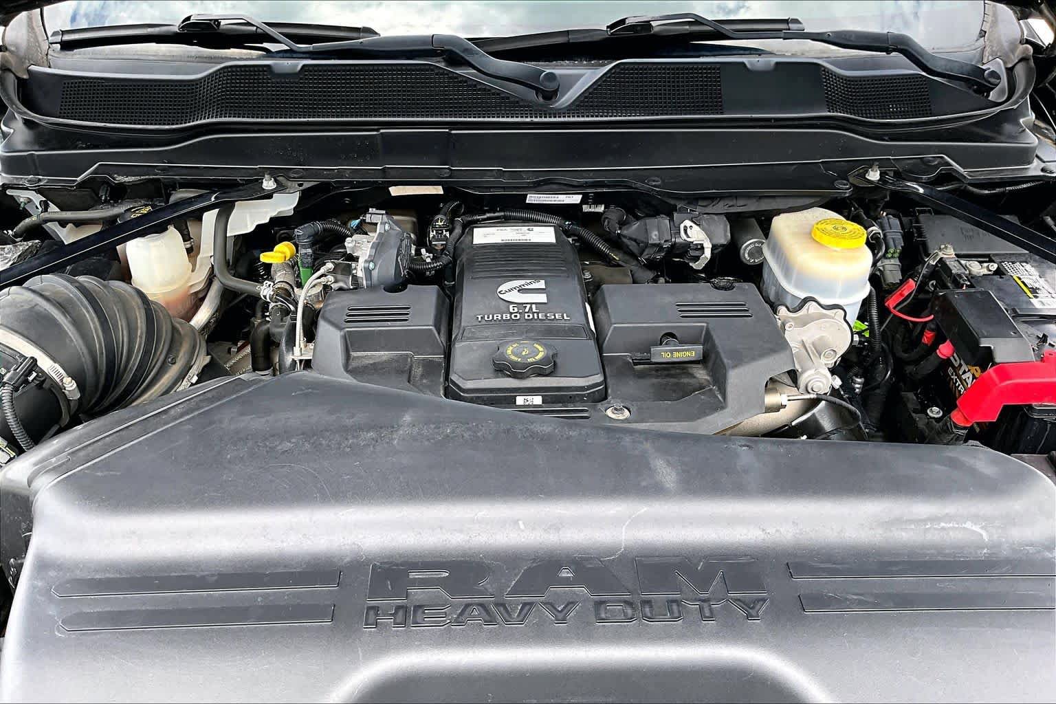 Used 2019 RAM 2500 Laramie w/ Night Edition AWD/4WD image 31