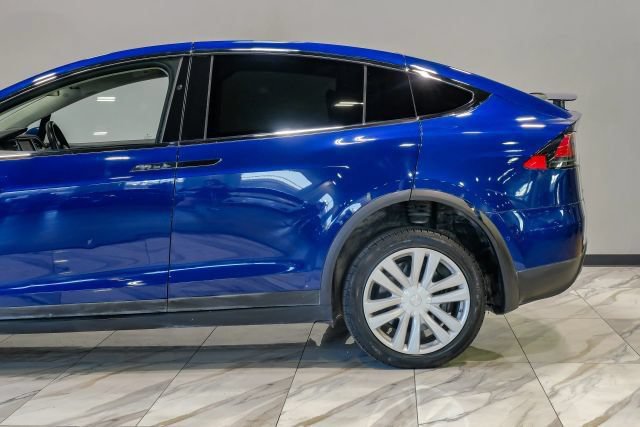 Used 2016 Tesla Model X 90D AWD/4WD image 19