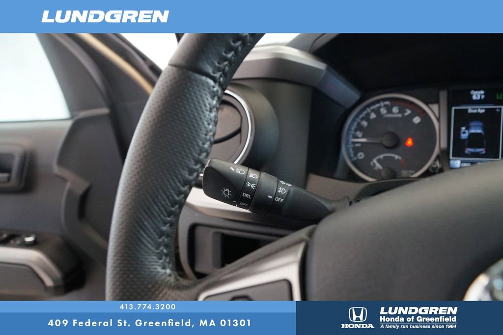 Used 2018 Toyota Tacoma SR5 image 19