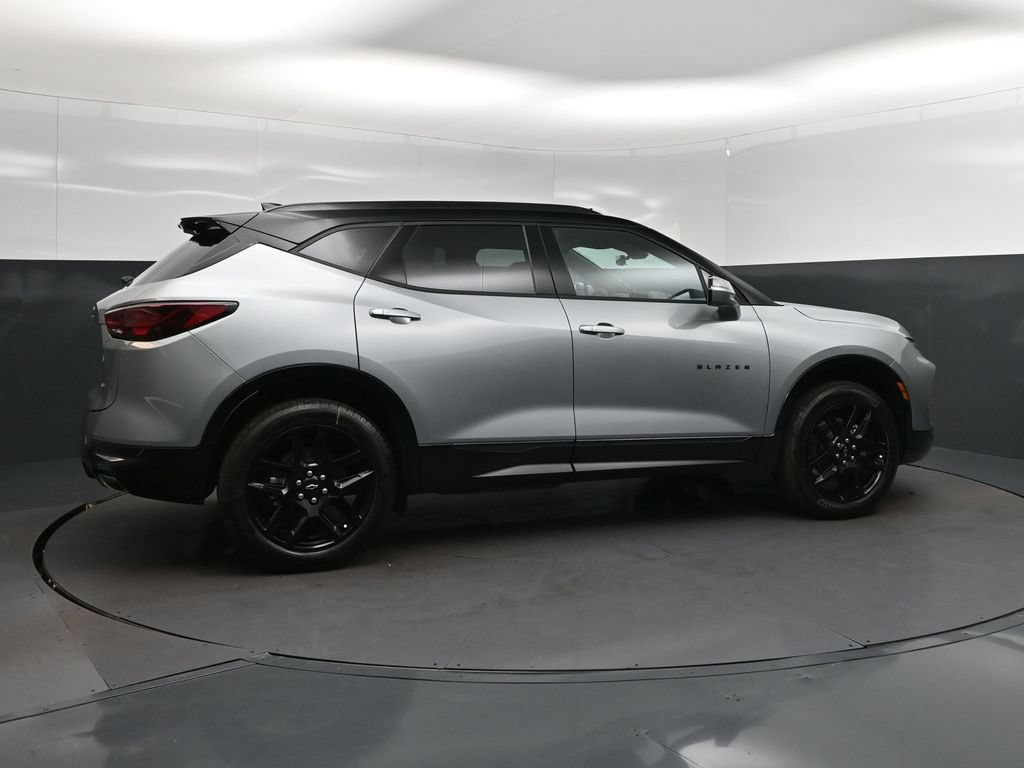 New 2026 Chevrolet Blazer RS w/ Driver Confidence II Package FWD image 8