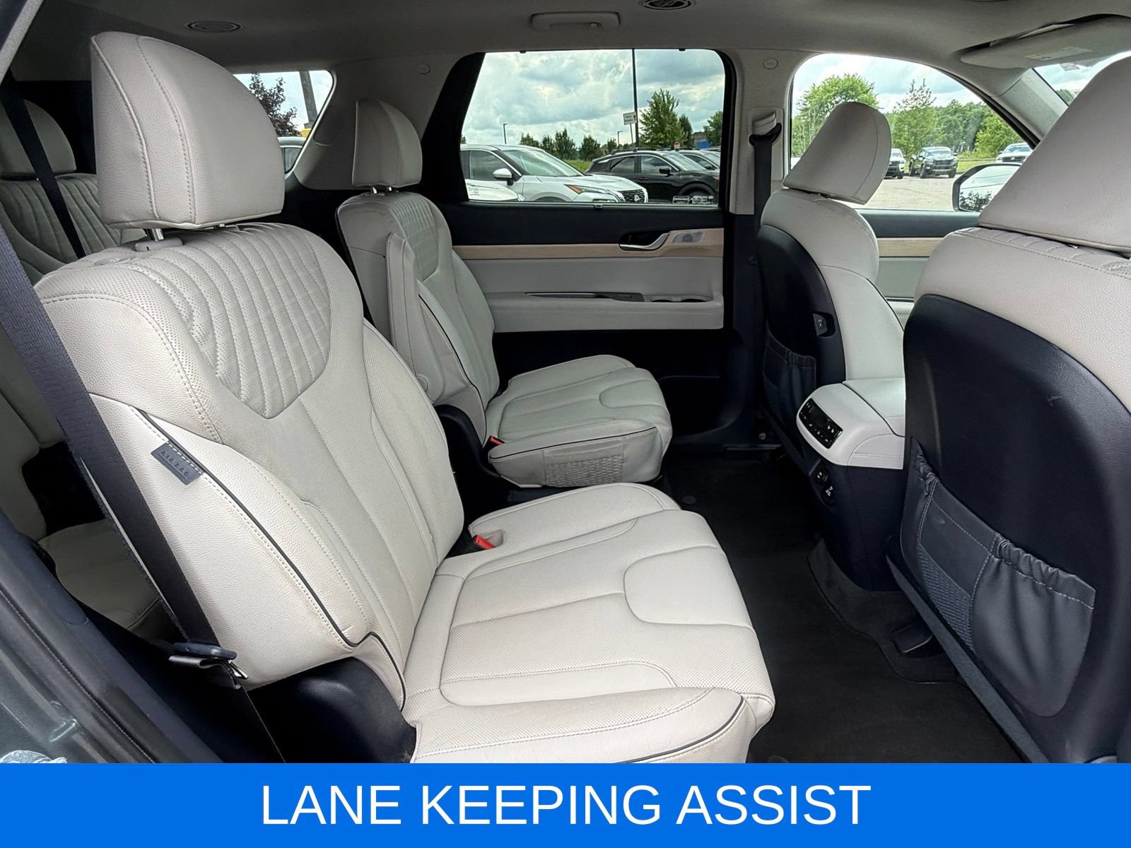 Used 2024 Hyundai Palisade Limited AWD/4WD image 22