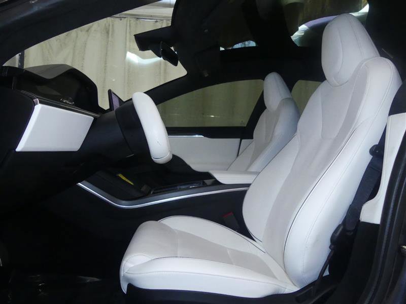 Used 2022 Tesla Model S Plaid AWD/4WD image 17
