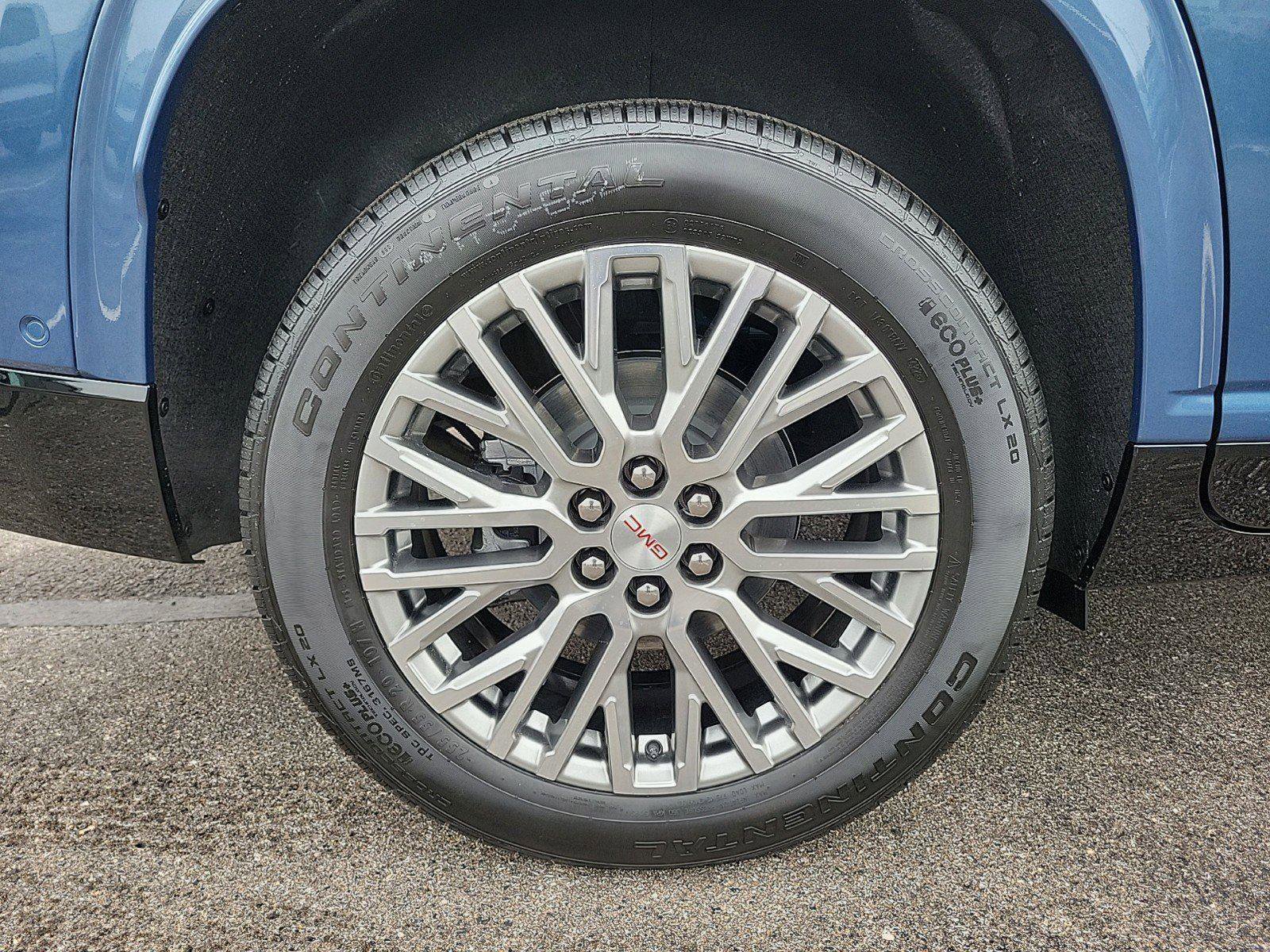 New 2026 GMC Acadia Denali w/ Super Cruise Package image 6