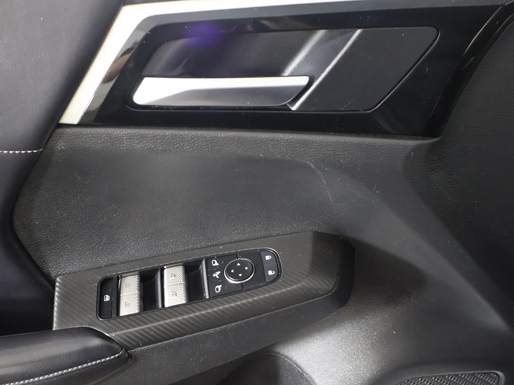 Used 2024 Mitsubishi Outlander SE AWD/4WD image 36