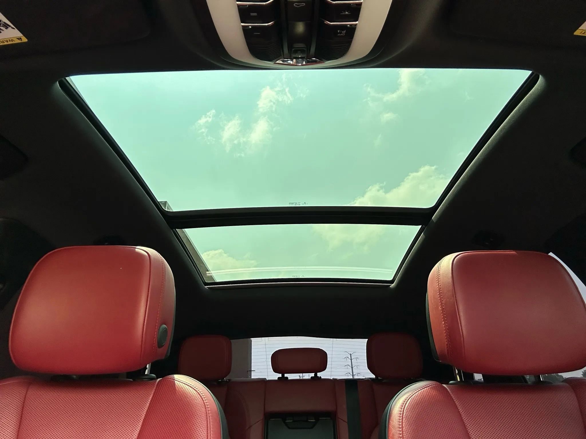 Used 2020 Porsche Macan S image 36