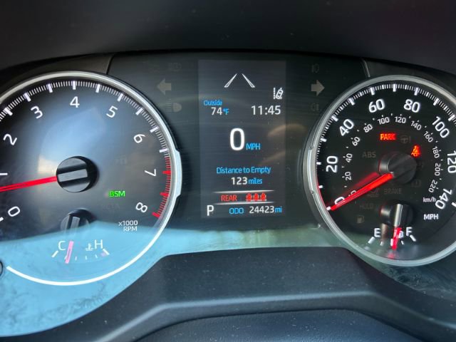 Used 2020 Toyota RAV4 XLE image 15