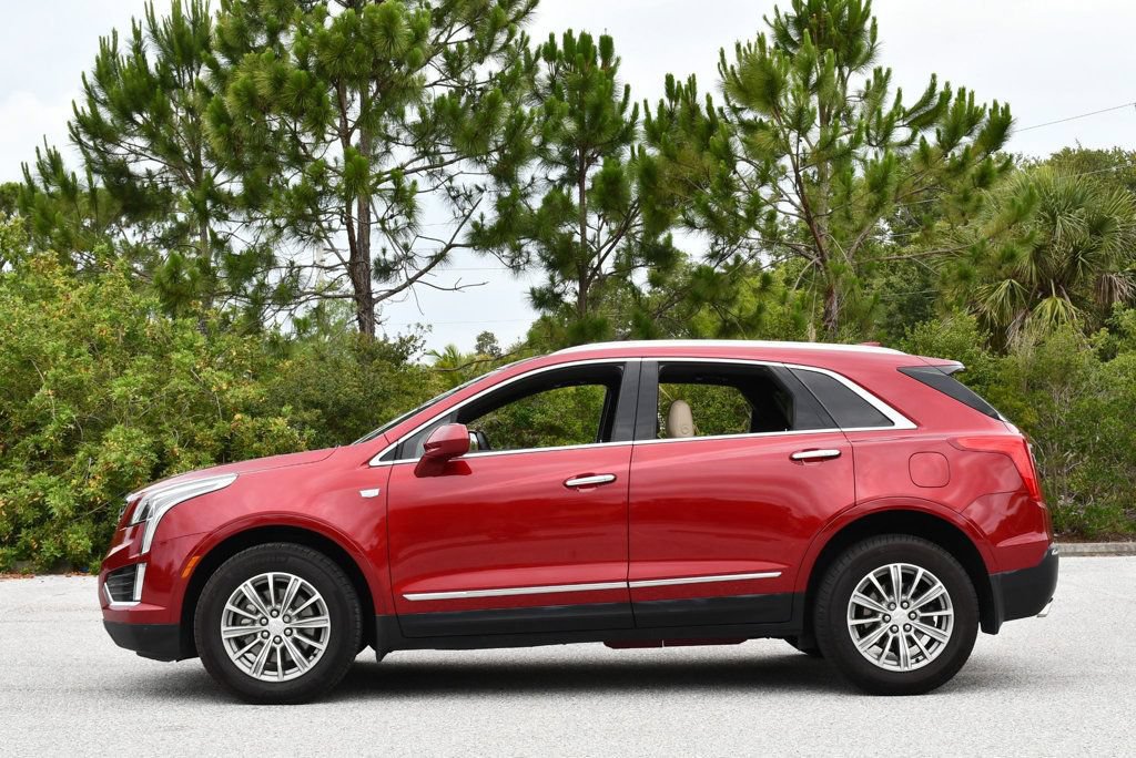 Used 2019 Cadillac XT5 Luxury FWD image 3