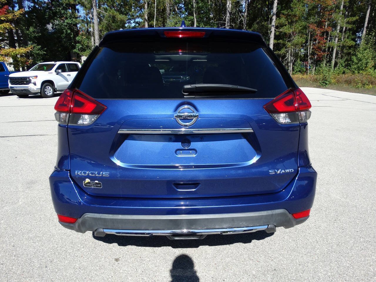 Used 2020 Nissan Rogue AWD w/ SV Moonroof Package image 9