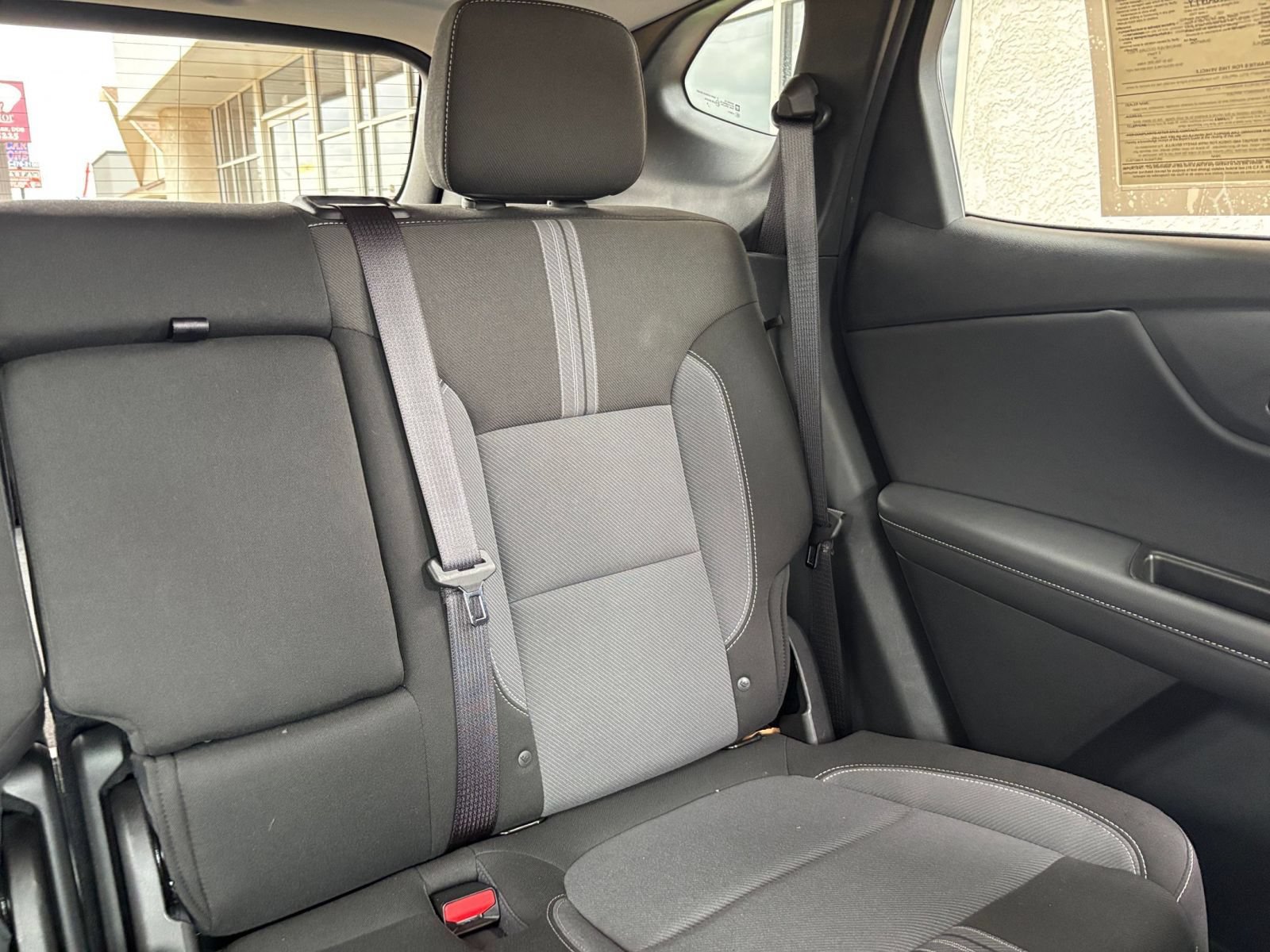 Used 2025 Chevrolet Blazer LT FWD image 38