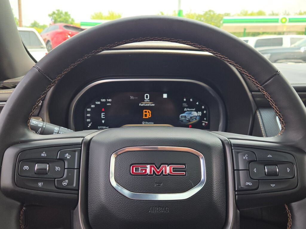 Certified 2023 GMC Yukon AT4 w/ AT4 Premium Package AWD/4WD image 40