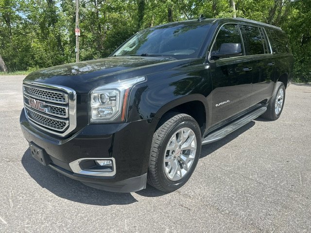 Used 2019 GMC Yukon XL SLT w/ Open Road Package RWD image 1
