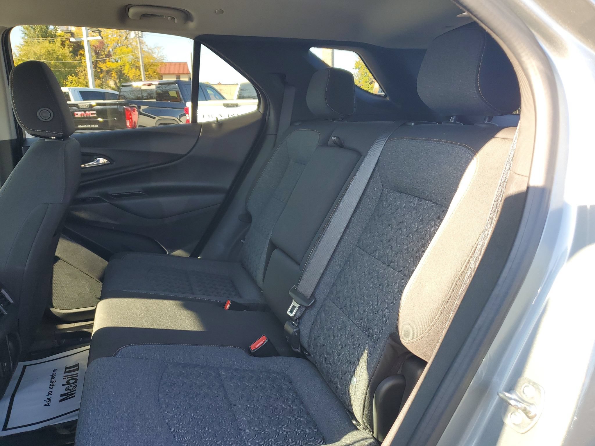 Used 2024 Chevrolet Equinox LT FWD image 9