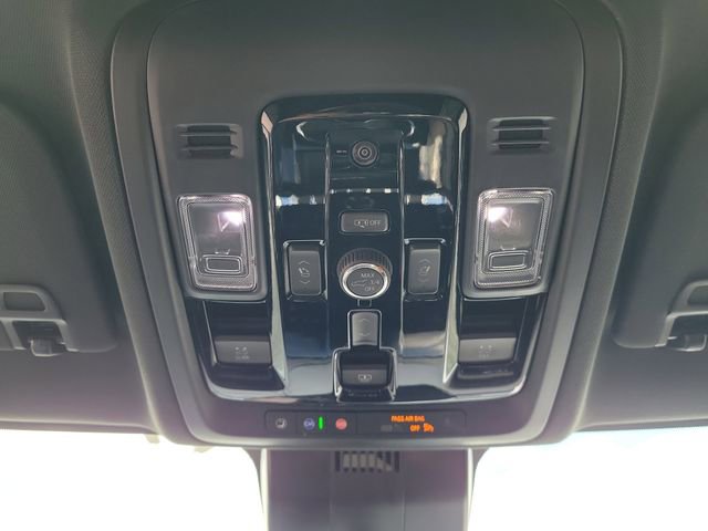 New 2026 GMC Yukon Elevation w/ Elevation Premium Package AWD/4WD image 31
