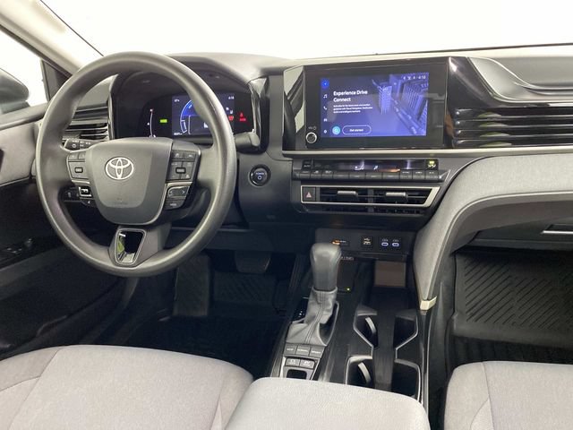 Used 2025 Toyota Camry LE FWD image 13