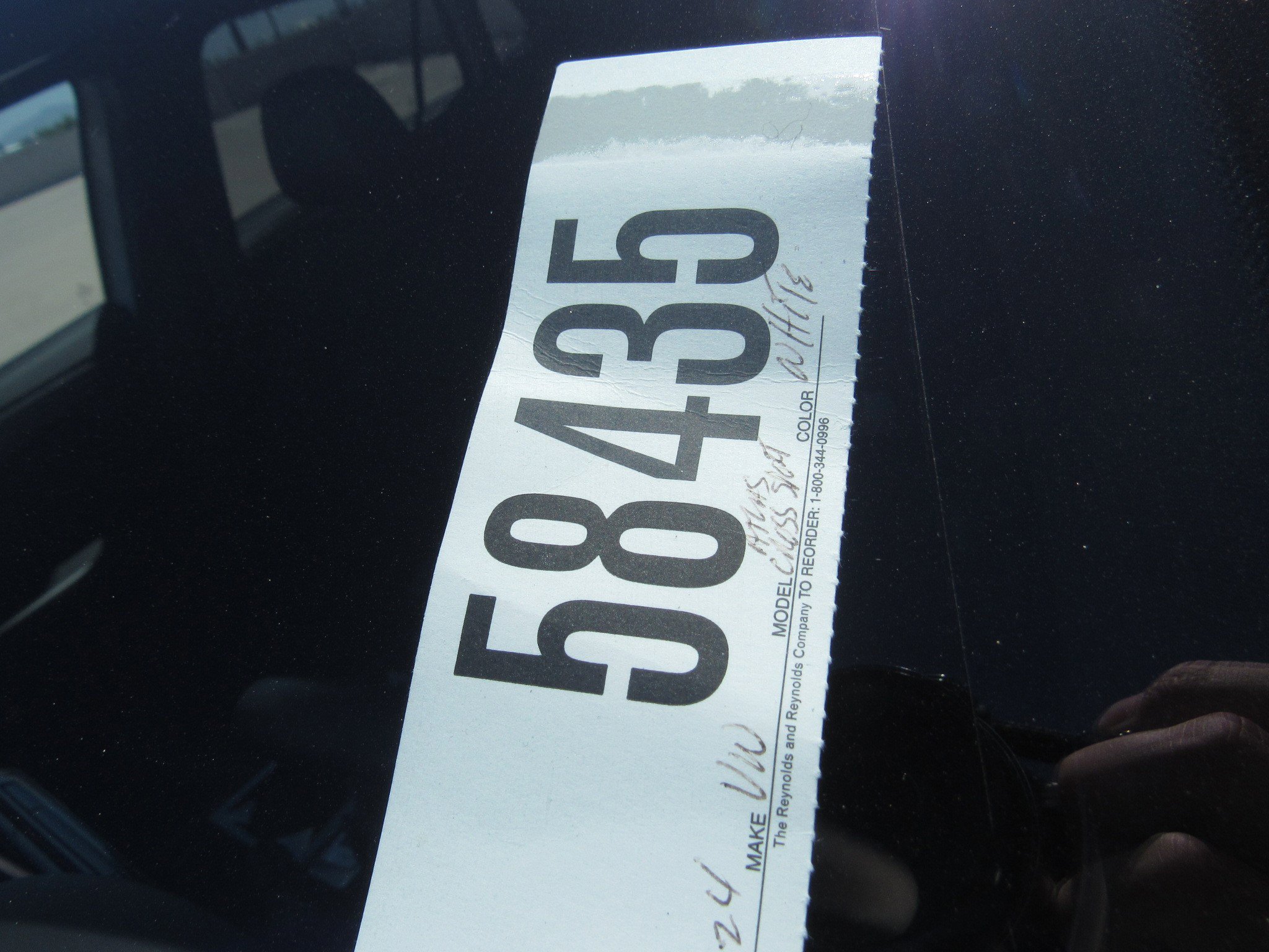 Used 2024 Volkswagen Atlas Cross Sport SE image 30