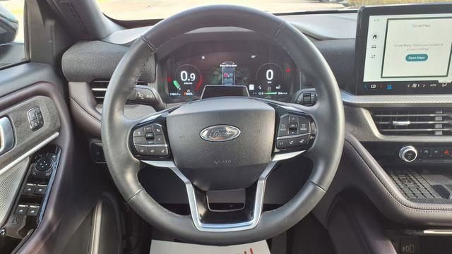 Used 2025 Ford Explorer Platinum w/ LUX Leather Package image 32