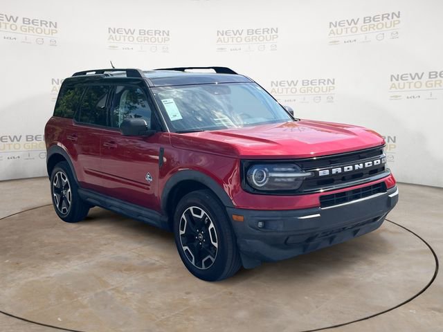 Used 2021 Ford Bronco Sport Outer Banks w/ Outer Banks Package image 7