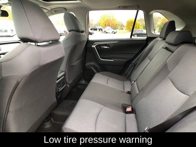Used 2025 Toyota RAV4 XLE image 22