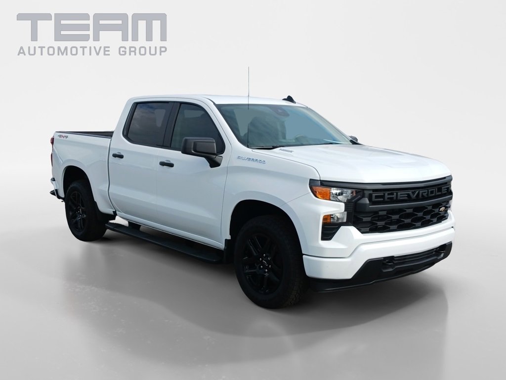 New 2025 Chevrolet Silverado 1500 Custom