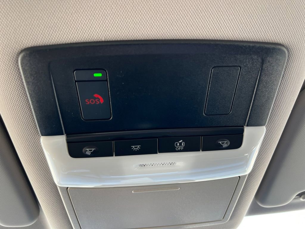 New 2026 Nissan Rogue SV image 7