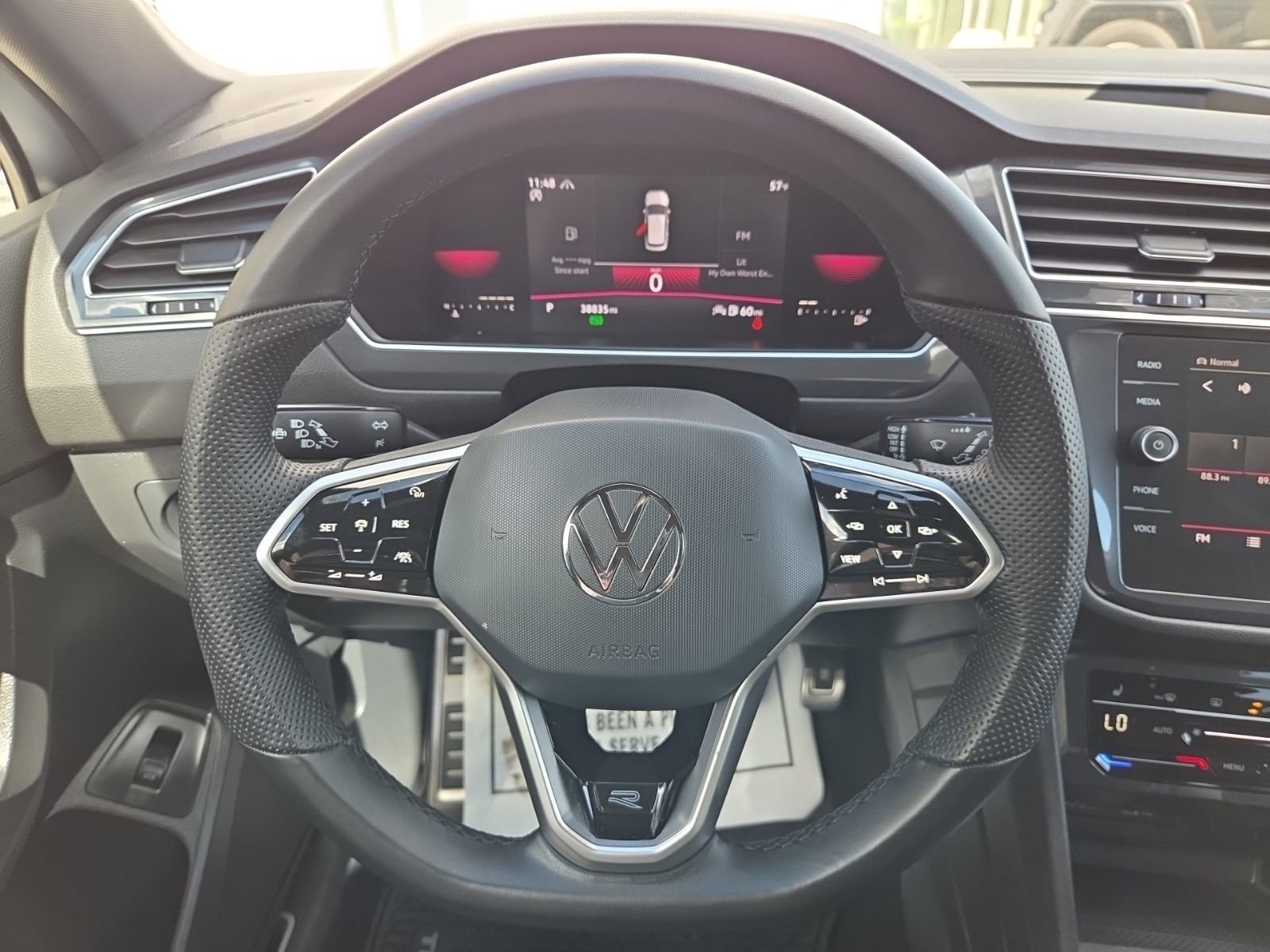 Certified 2022 Volkswagen Tiguan SE R-Line AWD/4WD image 25