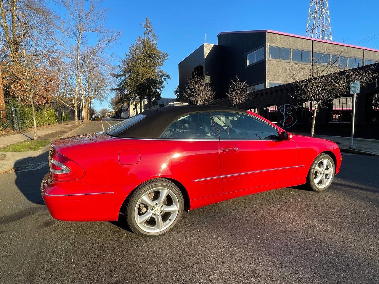 Used 2005 Mercedes-Benz CLK 320 CLK 320 2dr Cabriolet image 9