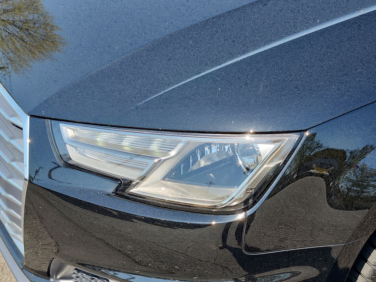 Used 2019 Audi A4 2.0T Premium w/ Convenience Package AWD/4WD image 10