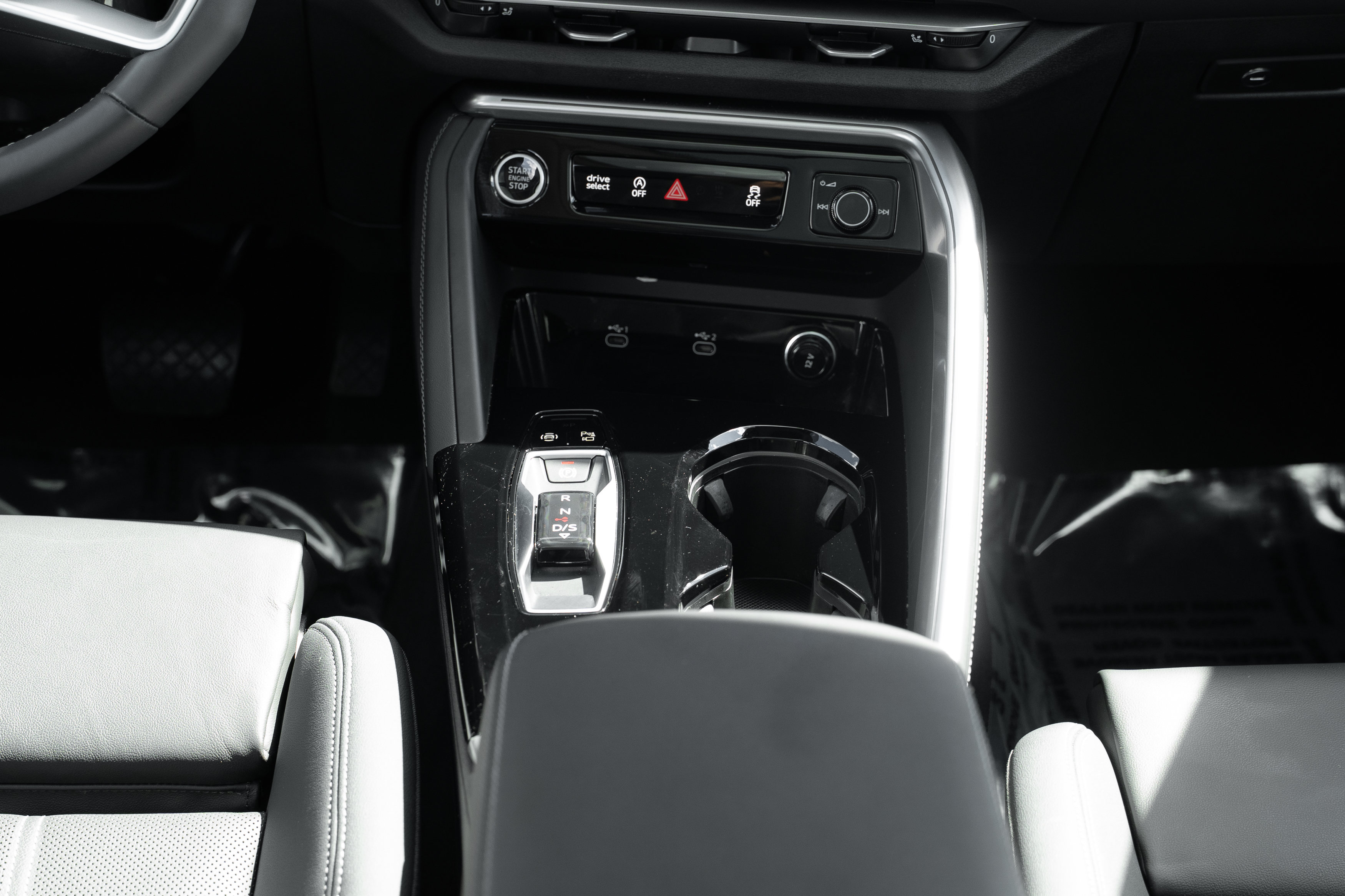 Certified 2025 Audi Q5 Premium w/ Premium Plus AWD/4WD image 17
