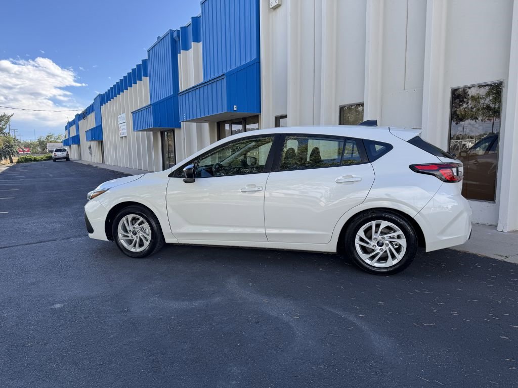 Used 2024 Subaru Impreza 2.0i image 4