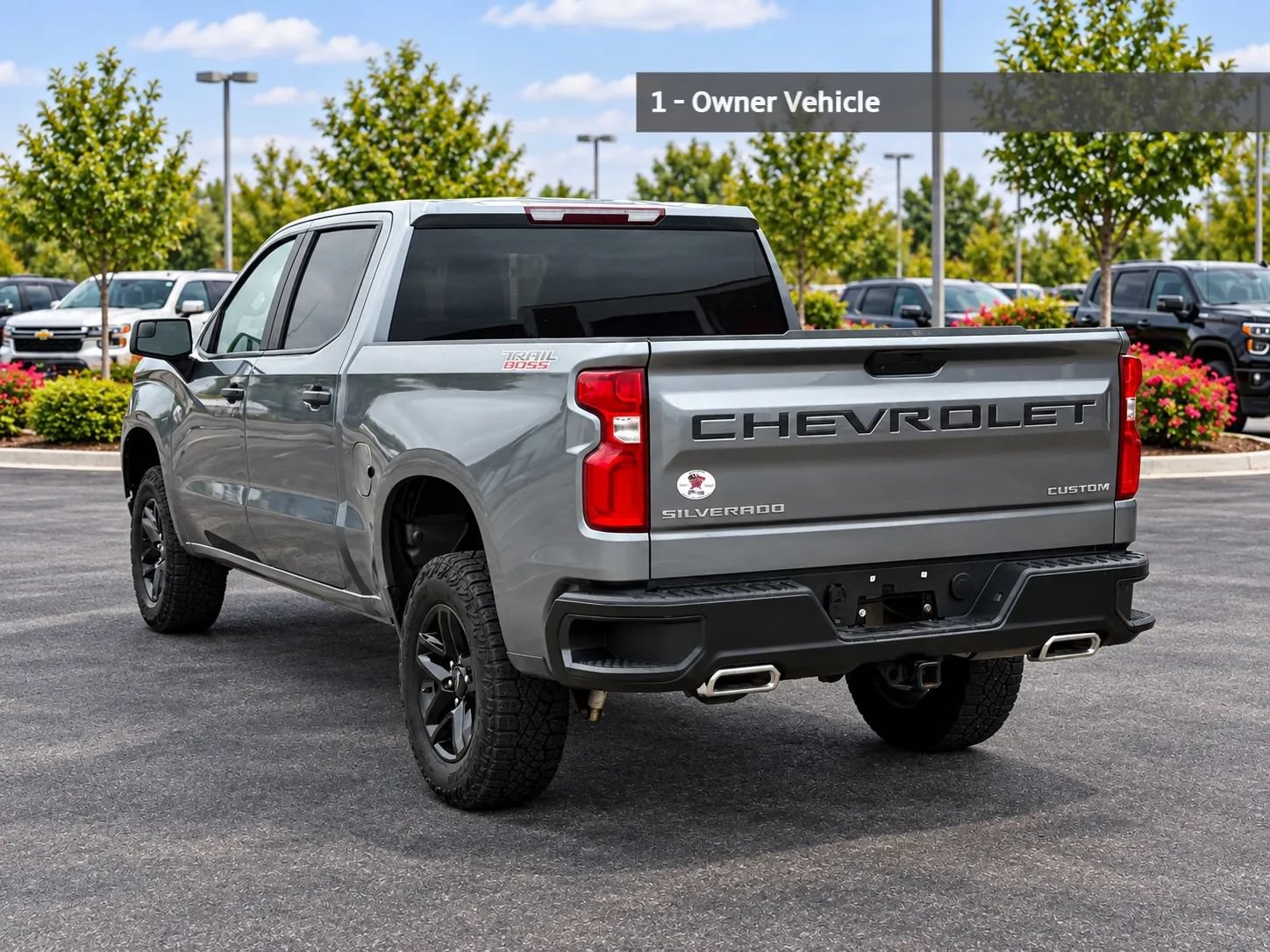 Used 2021 Chevrolet Silverado 1500 Custom Trail Boss AWD/4WD image 3