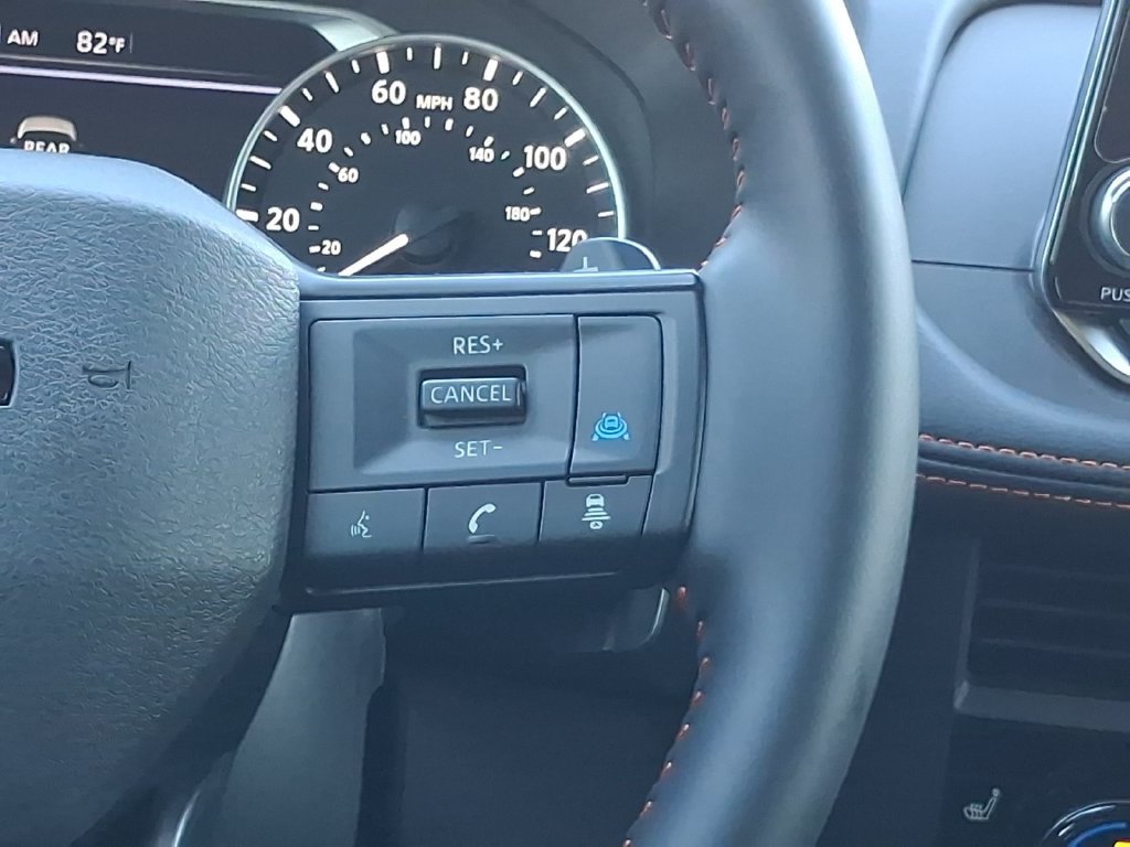 Certified 2025 Nissan Rogue SV AWD/4WD image 12