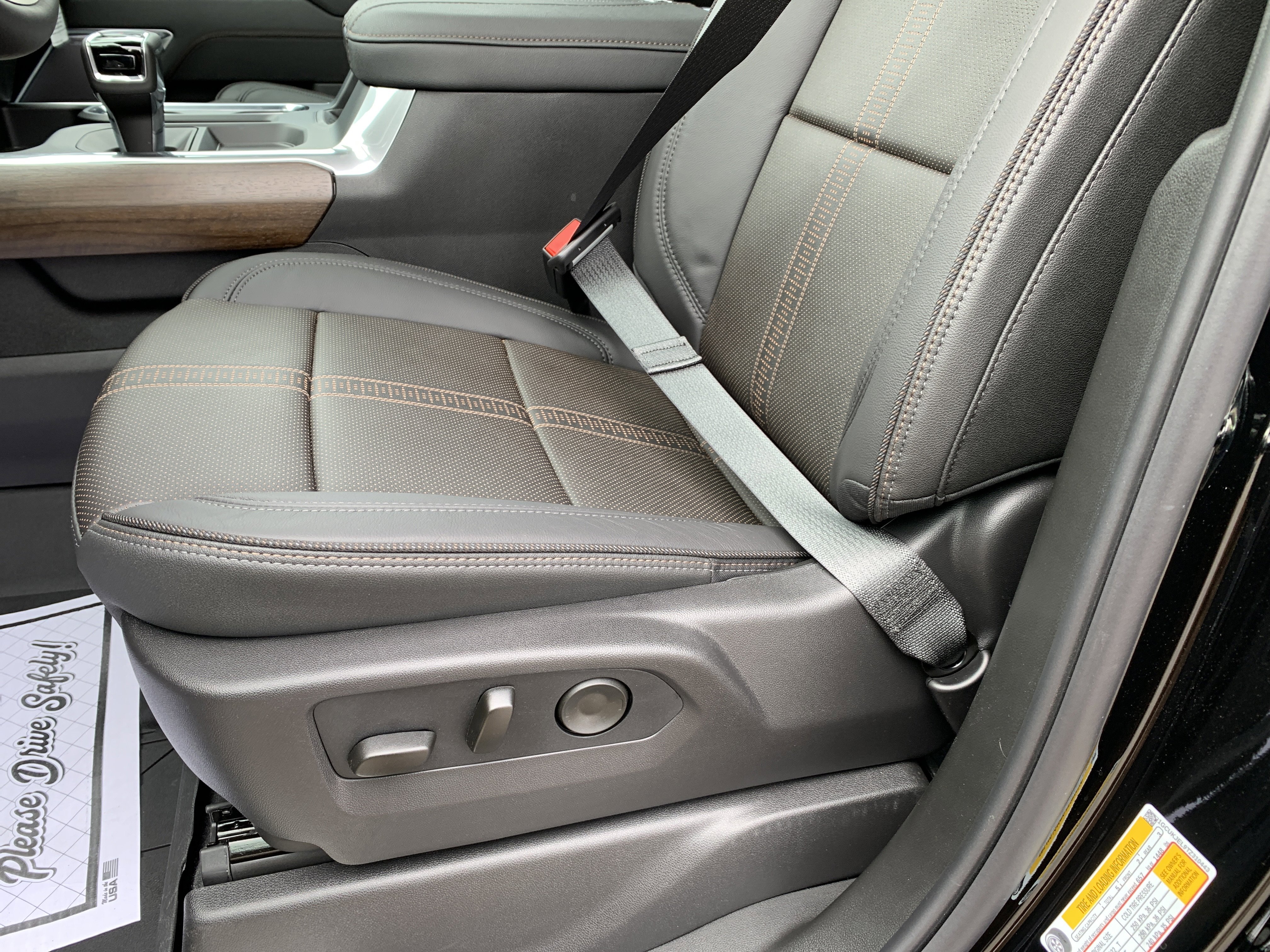 New 2026 Chevrolet Silverado 1500 High Country w/ High Country Premium Package image 9