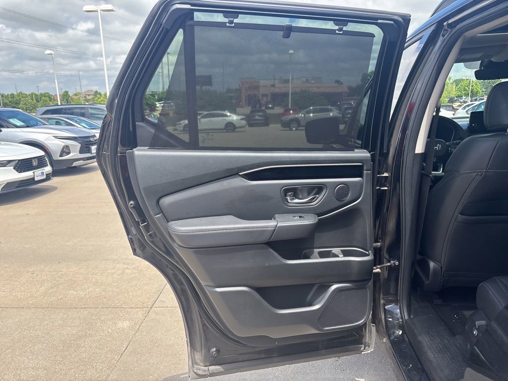 Used 2023 Honda Pilot Touring image 38