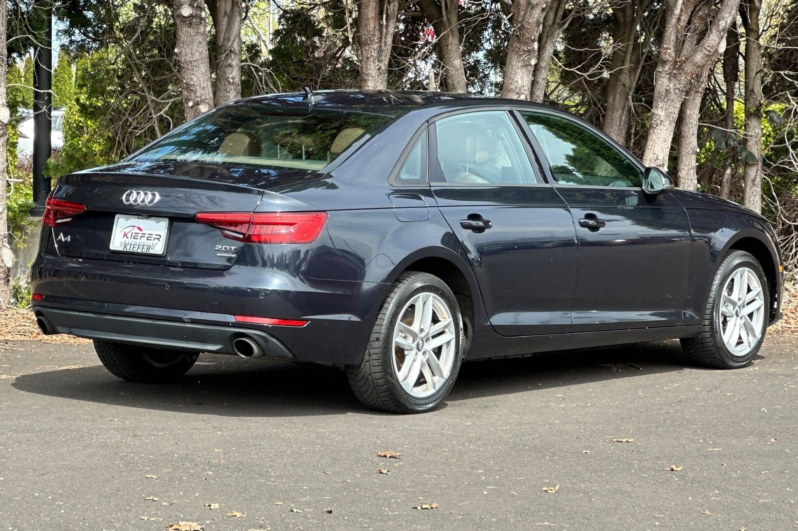 Used 2017 Audi A4 2.0T Premium w/ Audi MMI Navigation Plus image 4
