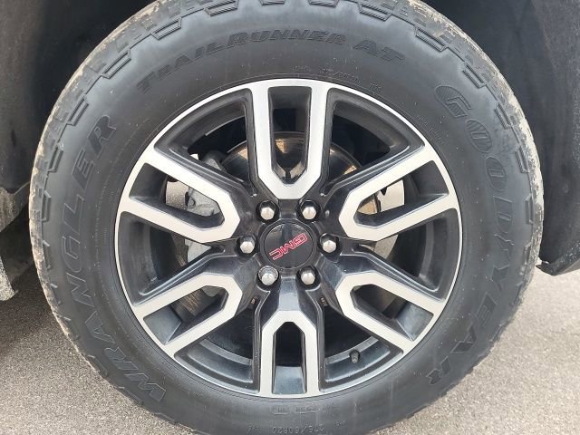 Used 2023 GMC Sierra 1500 AT4 w/ AT4 Premium Package image 15