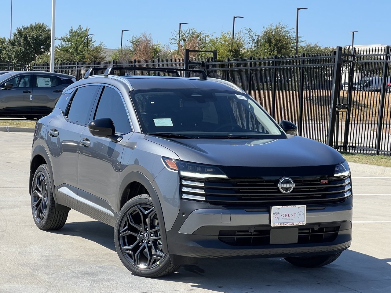 New 2027 Nissan Kicks SR FWD image 1