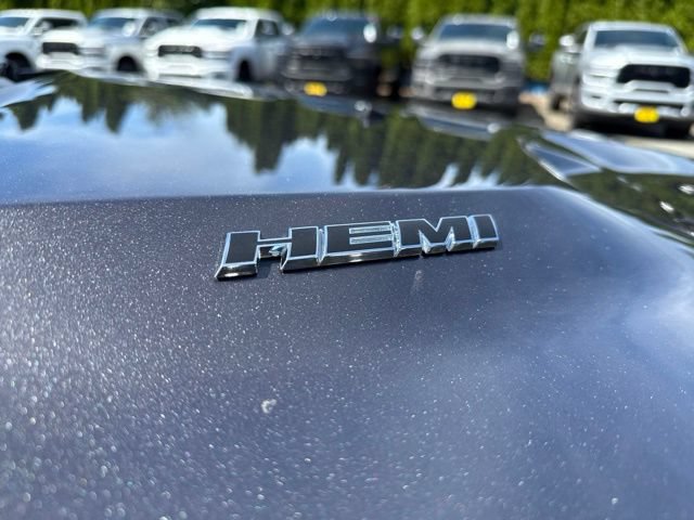 Used 2013 Dodge Challenger R/T Plus RWD image 10