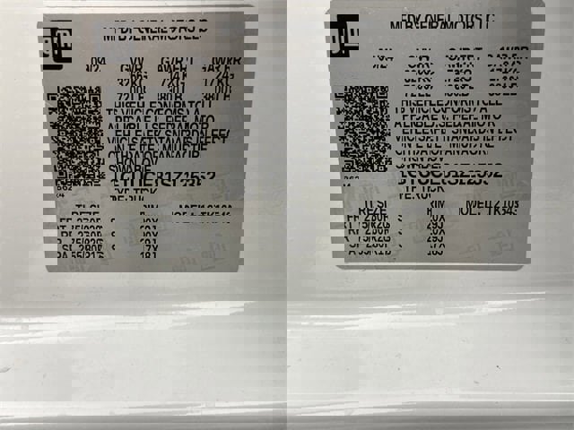 New 2025 GMC Sierra 1500 Elevation image 34