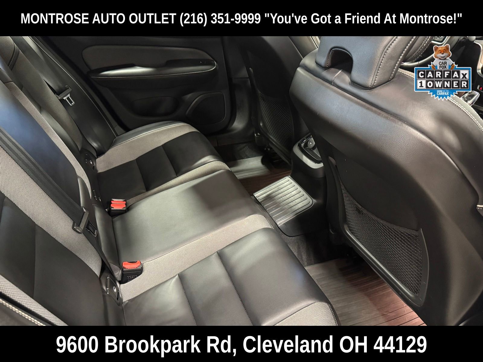 Used 2024 Volvo S60 T8 Ultimate w/ Climate Package image 44