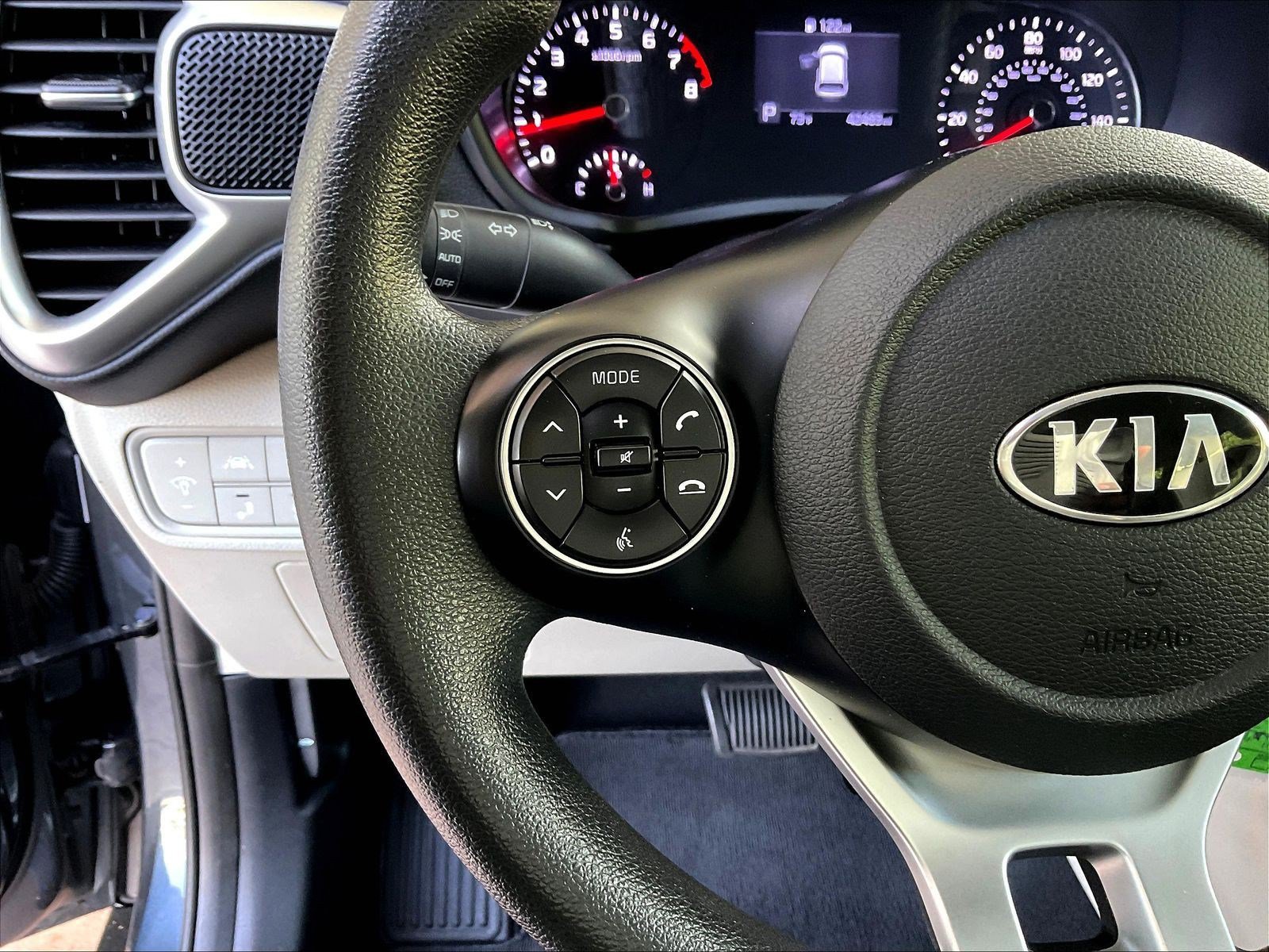 Used 2020 Kia Soul S FWD image 10